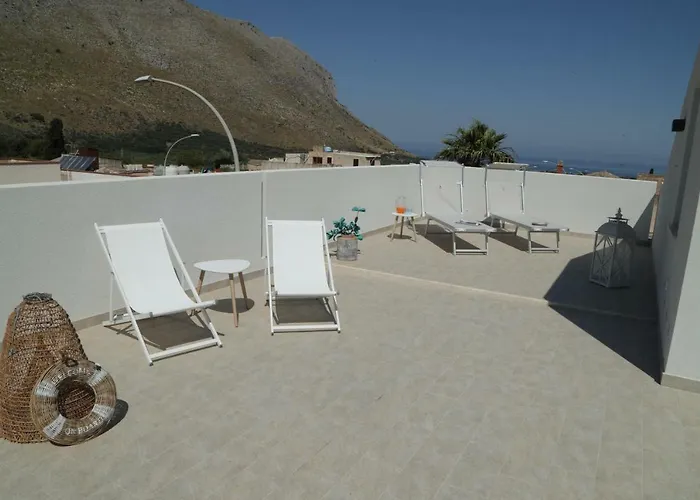 Terra D'amare 3* קסטלוצו